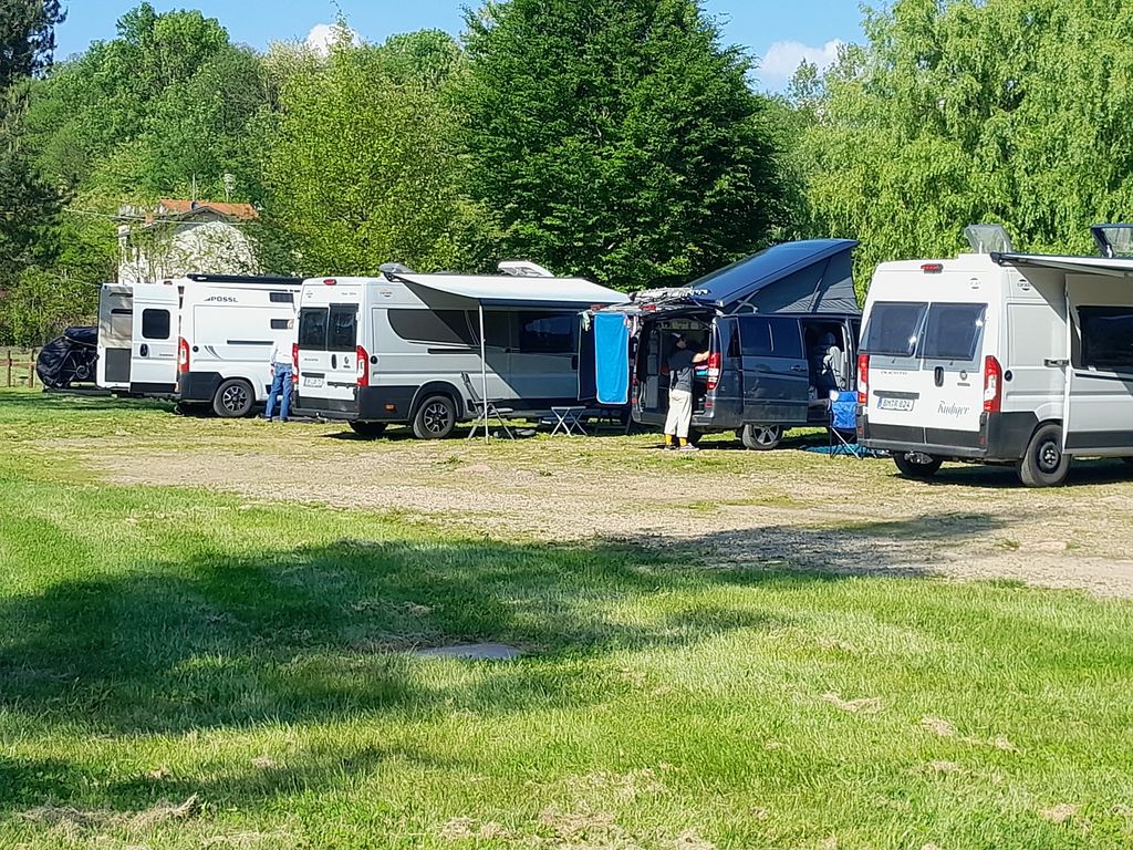 Punto sosta in fattoria nelle Prealpi