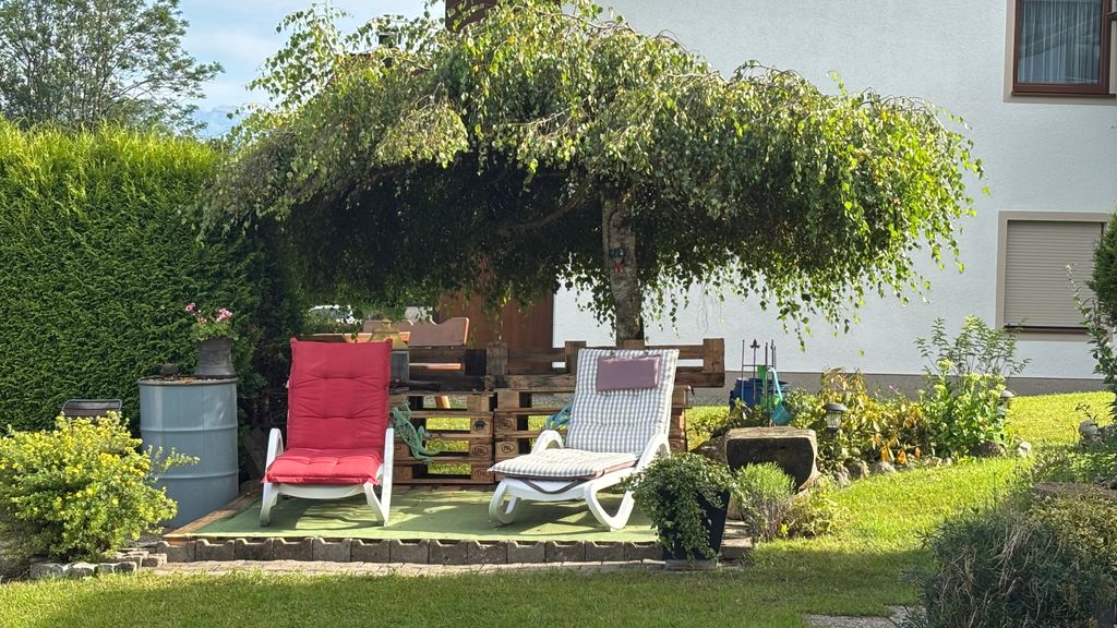 Secluded location with a view of the Alps in the Allgäu