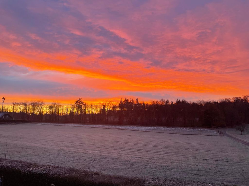 Campeggio alla periferia della pittoresca regione dell'Eifel