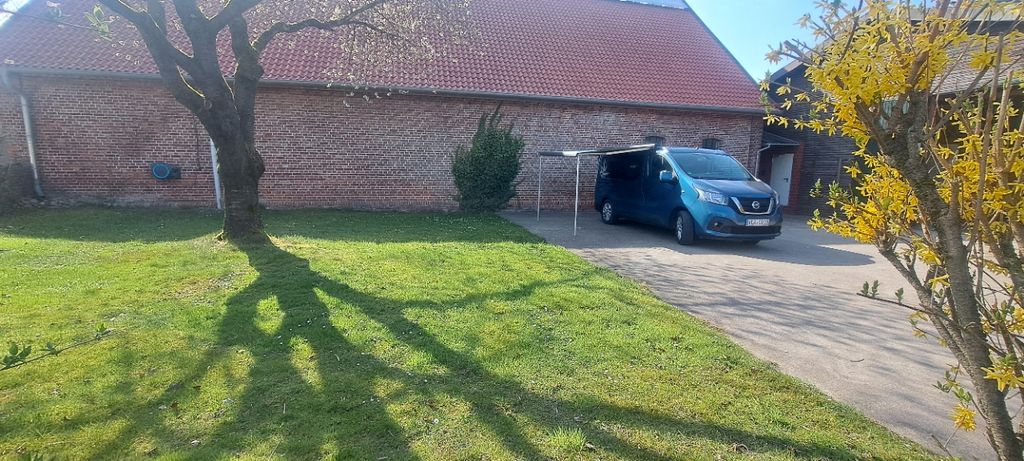 Exclusive parking space on the Aller cycle path