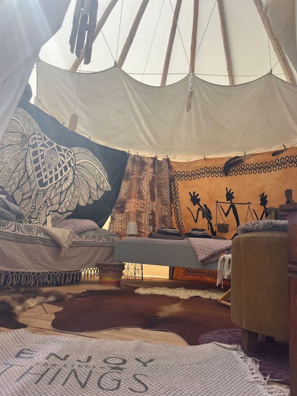 Zurück zur Natur – Ferien im TIPI