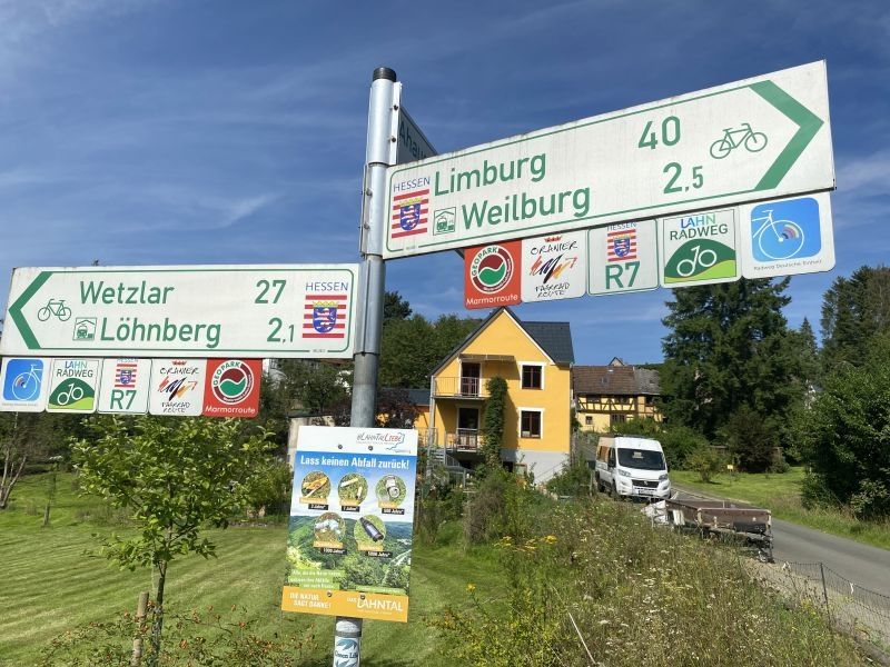 Campeggio privato vicino a Weilburg direttamente sulla pista ciclabile del Lahn