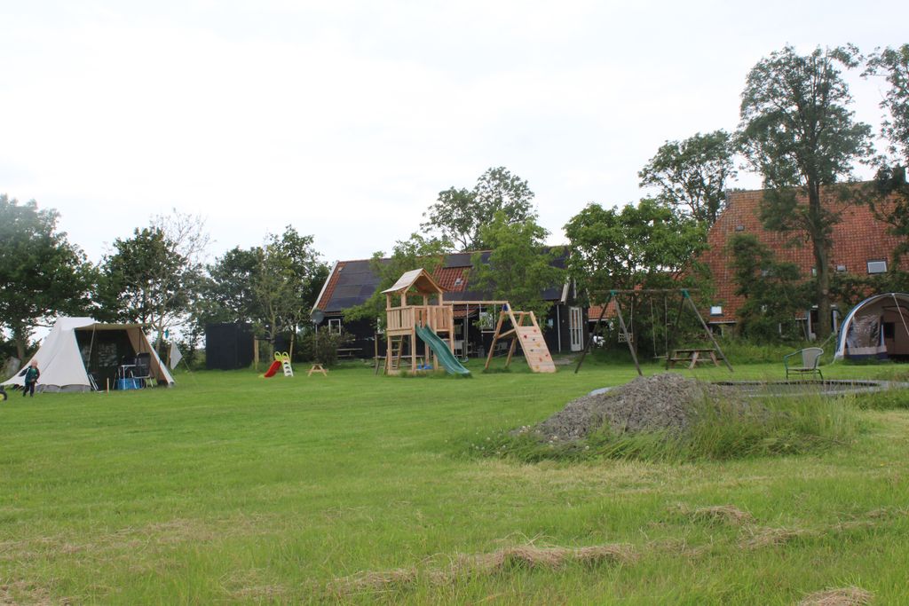 Friesland Nature Camping: Near Slachtedijk