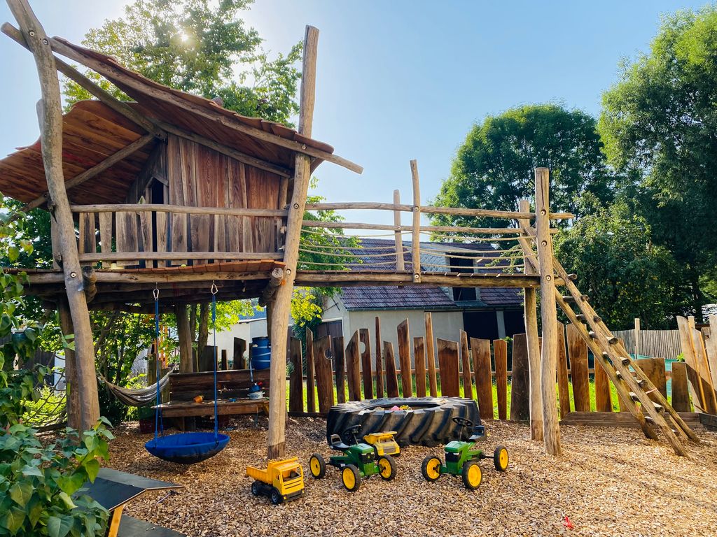 Glamping nell'idilliaca cornice rurale dell'antica tenuta parrocchiale
