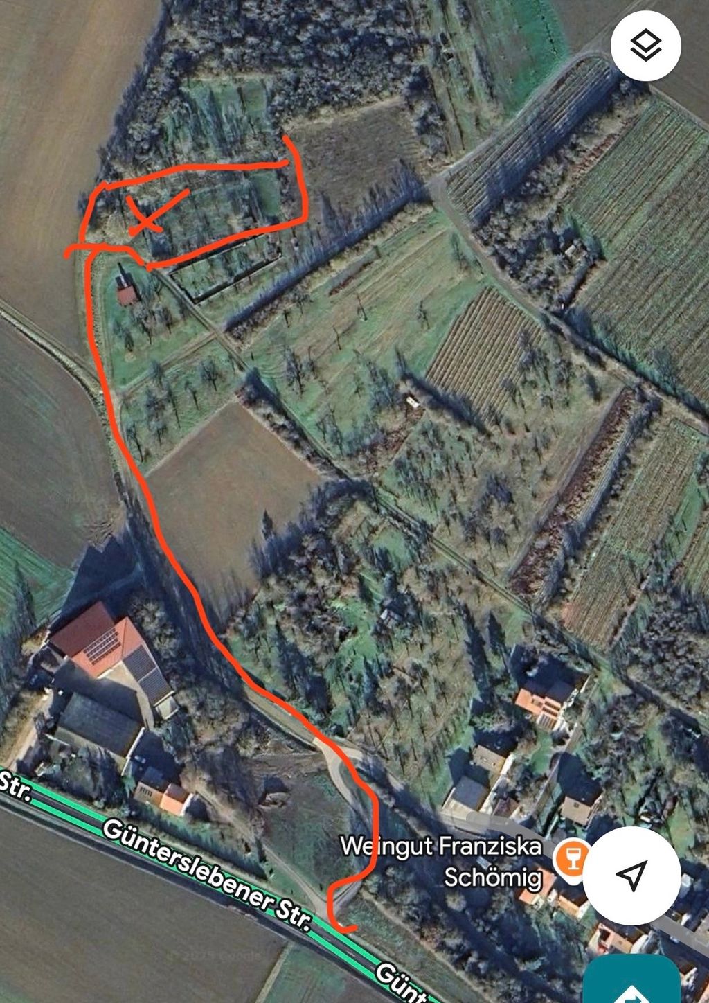 Lugar idílico junto a un huerto de prados