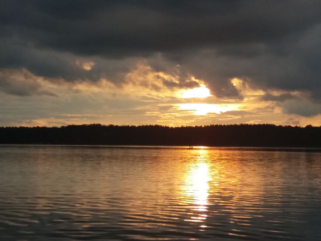 Übernachtung mitten in der Natur am Crossinsee