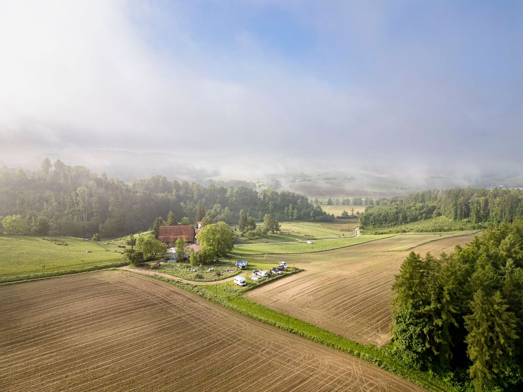 Hirschwiese mit herrlichem Blick ins Tal