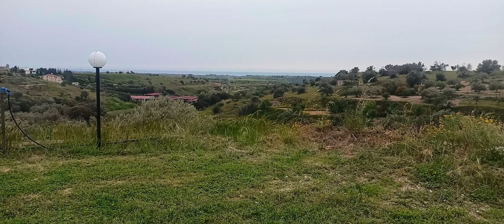 Ruhiger Stellplatz mit Hügelblick bei Niscemi