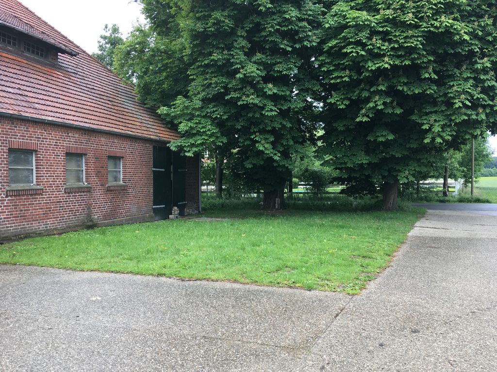 Campeggio sotto i castagni vicino al castello di Nordkirchen