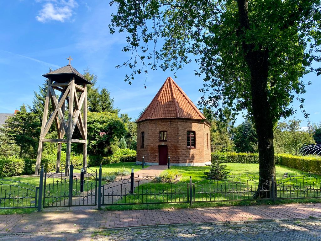 Idílico prado de casa de campo en Emsland