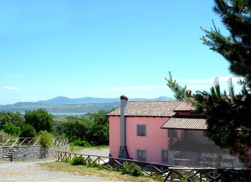Camping und Entspannung im Pollino-Nationalpark