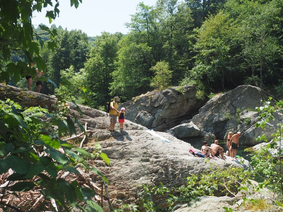 Ruhiger Natur-Campingplatz im privatem Garten