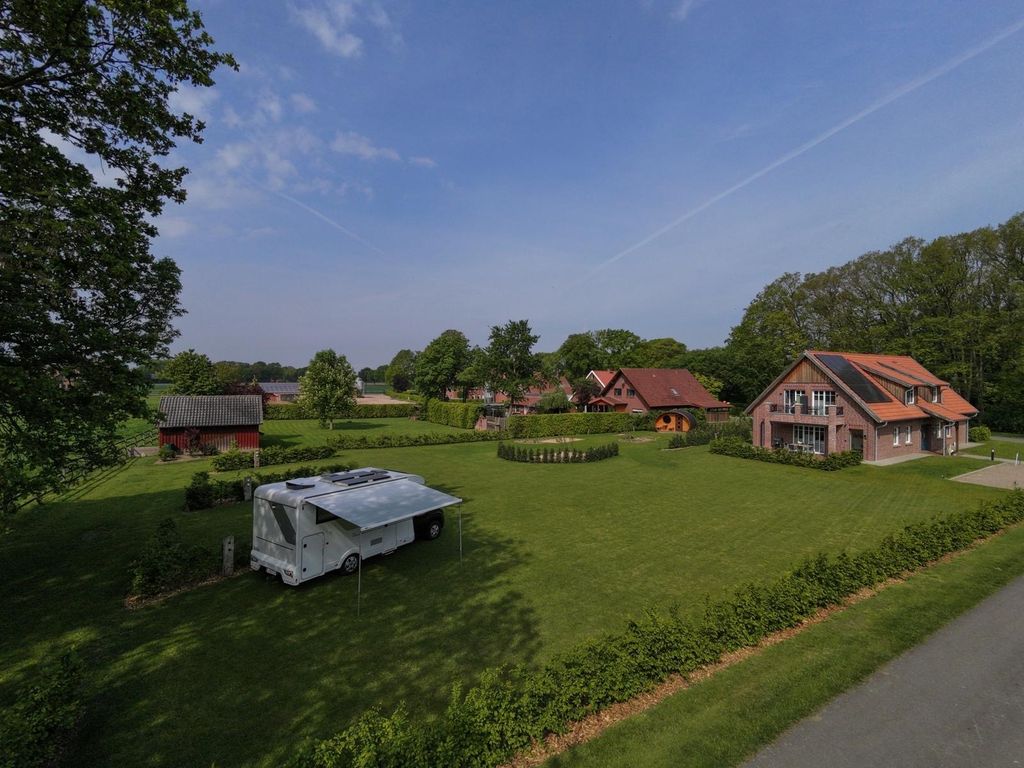 Aire de stationnement pour camping-cars