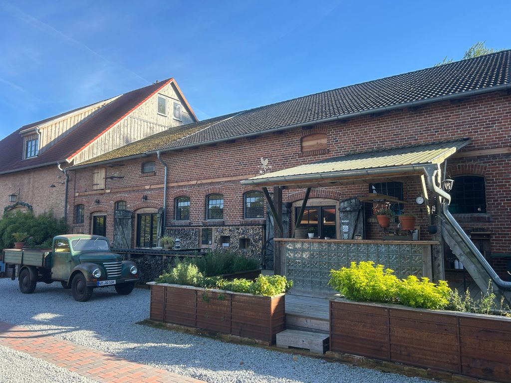 Camper aux portes de la chaîne de montagnes Darß-Zingster-Boddenkette
