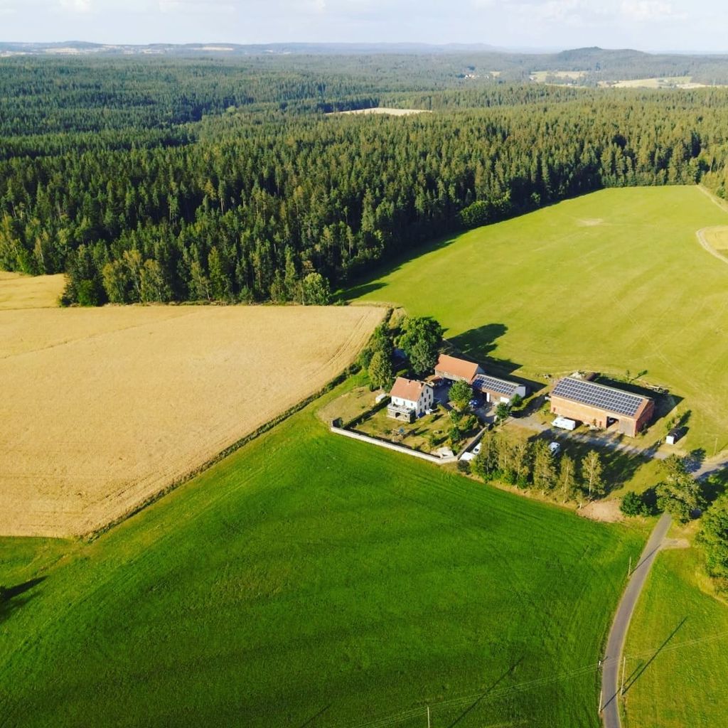 Familienfreundlicher Bauernhof direkt am Wald