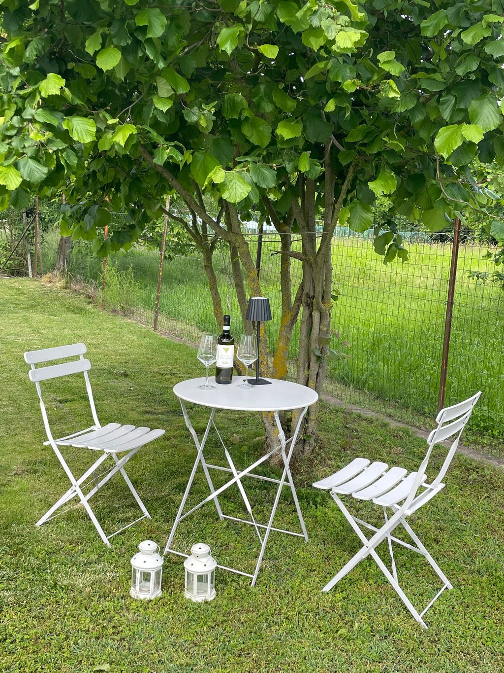 Casa di Nana: Grande prato in Piemonte