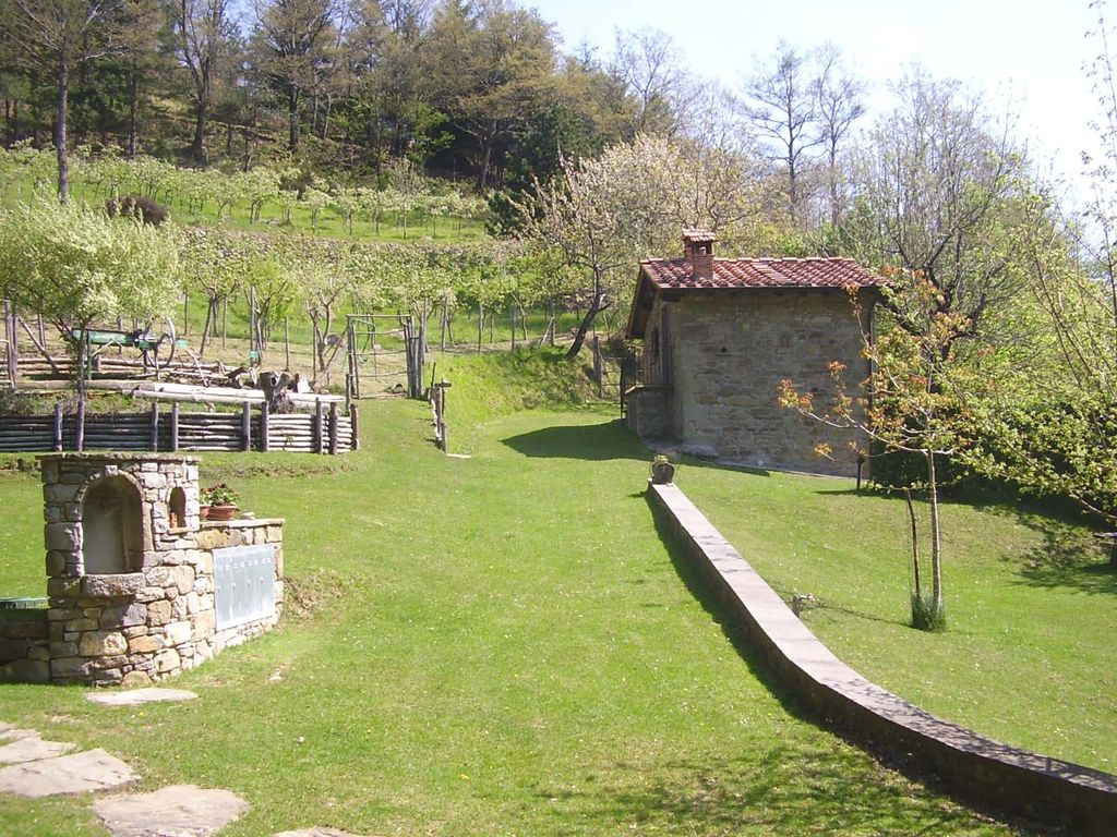 Antico Essiccatoio delle Castagne in Toscana