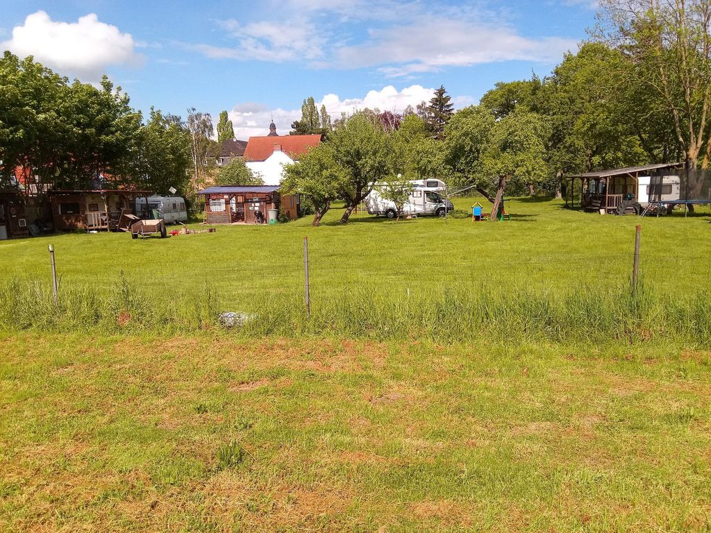Orchard meadow with country flair