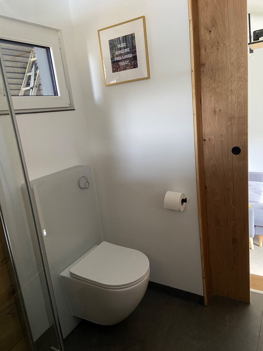 Trailer Cabin Bertha- TinyHabiter à la lisière d'une forêt & d'un lac