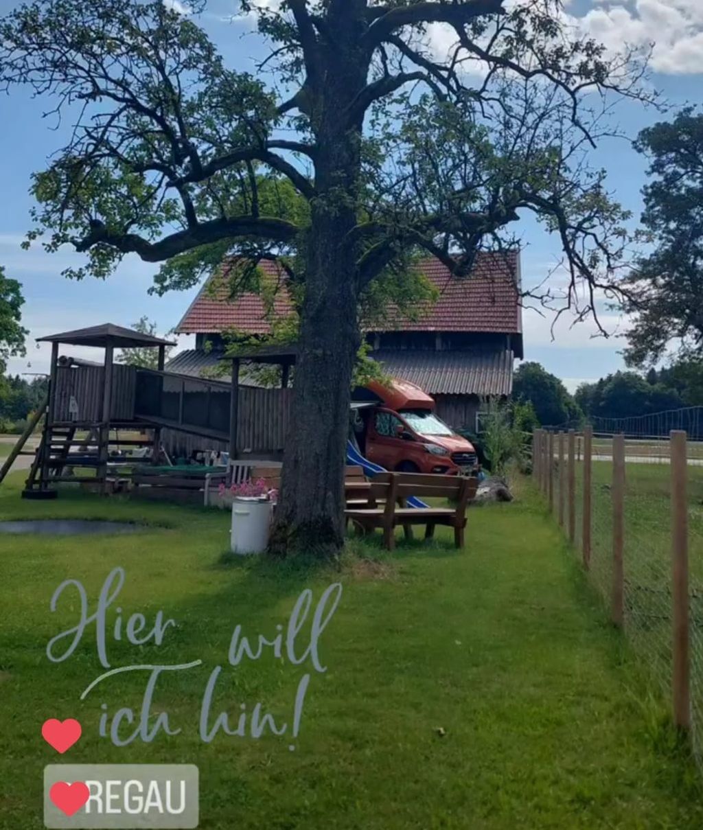 Jochham in da Roith: Hof unweit vom Attersee