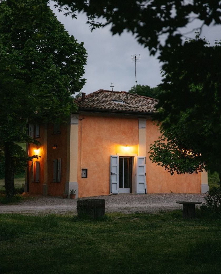Camping ecológico con huerto cerca de Montesole