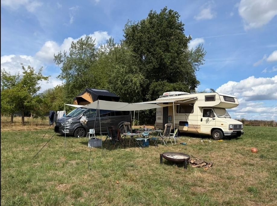 Your natural retreat between the woods and the open countryside