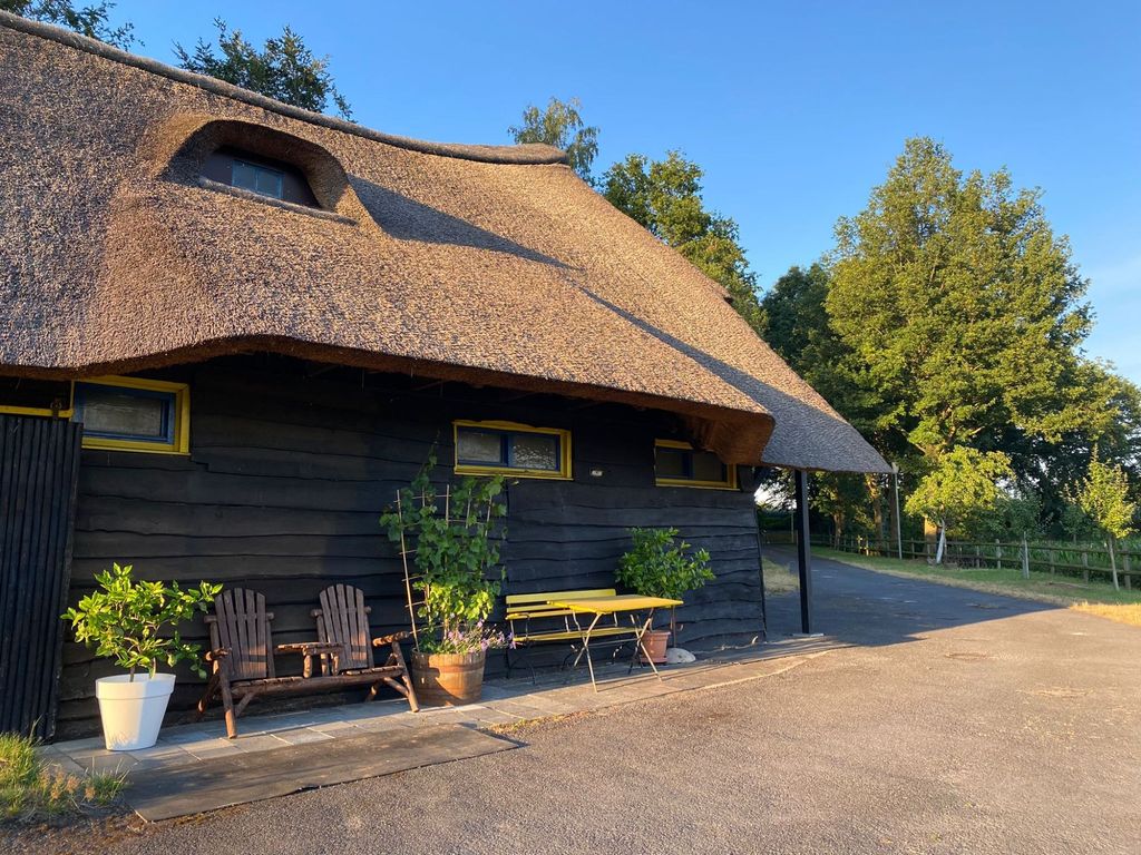 Hohenheide stable - quiet idyll on the Hessel river