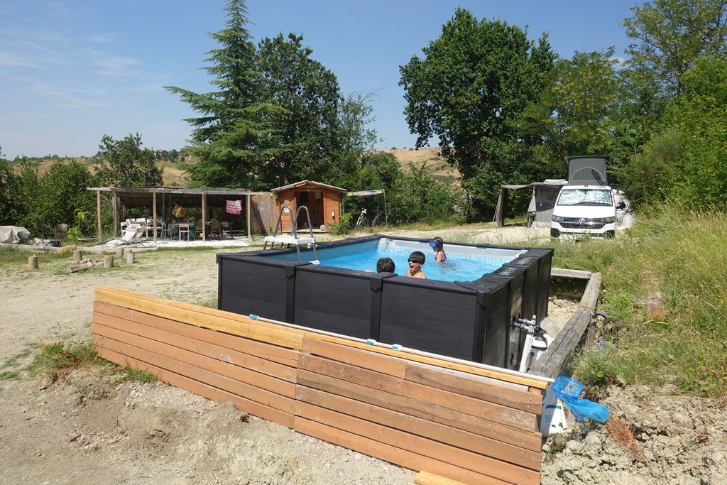 Camping ecológico en las colinas de Bolonia