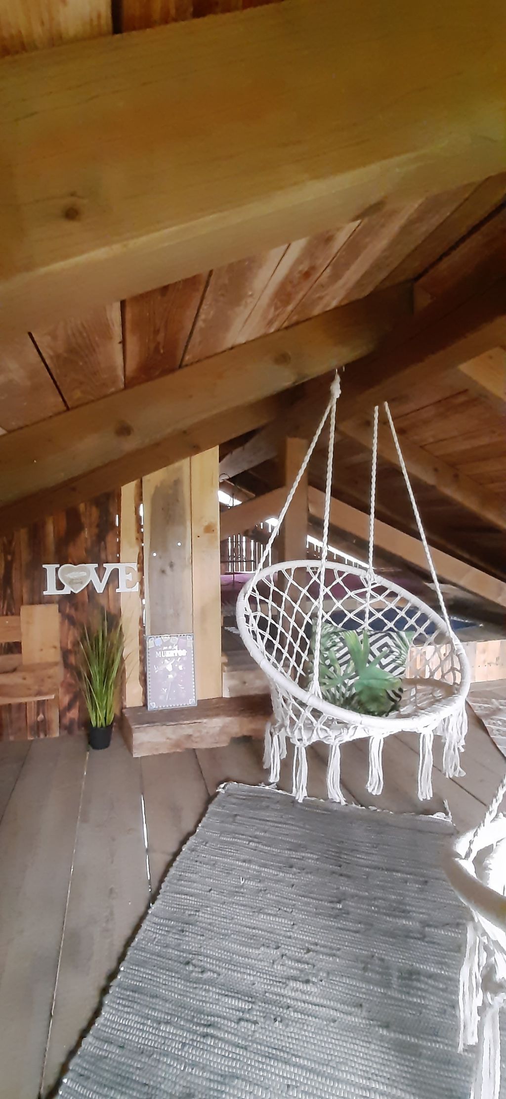 Un posto accogliente per dormire nel soppalco