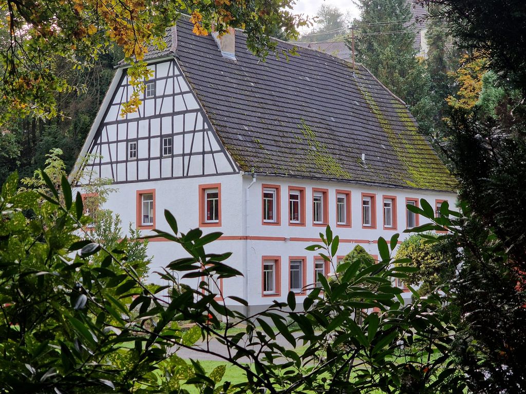 Stellplatz in Parkanlage bei Heidelberg & Sinsheim