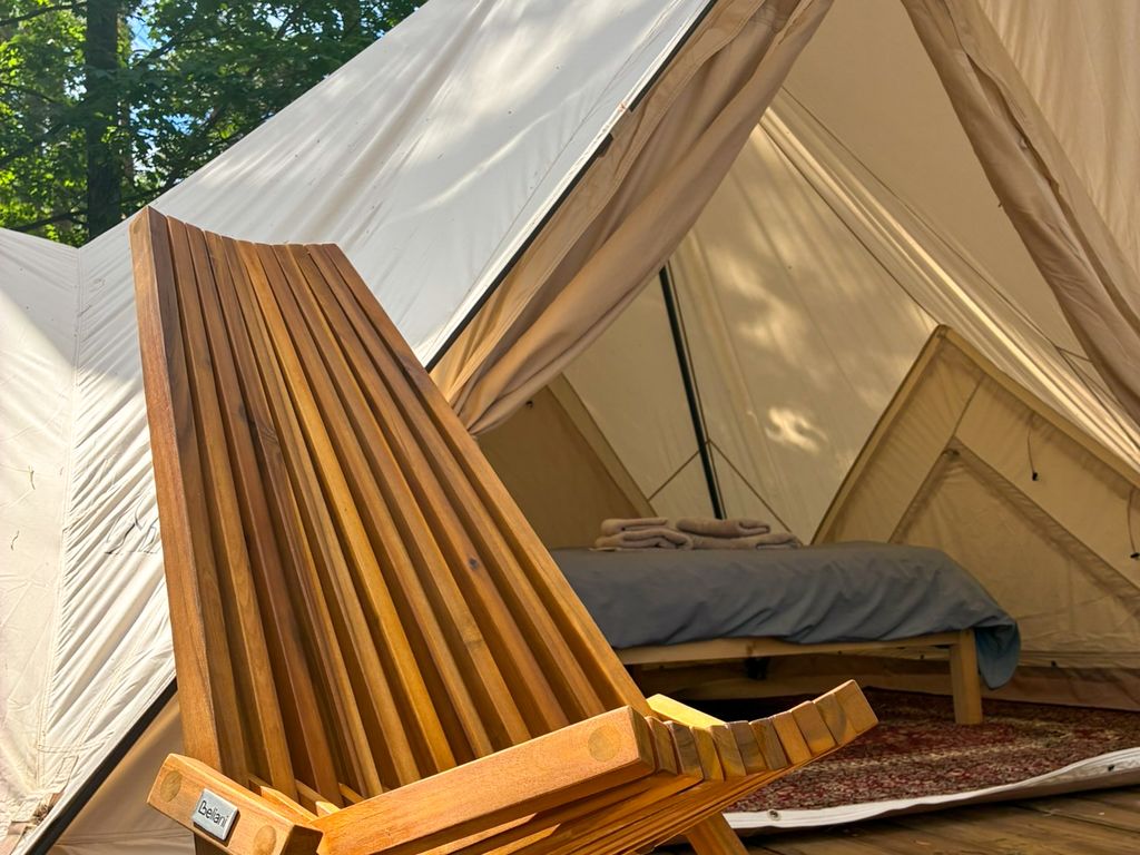 Zelt-Oase auf naturnahem Campingplatz