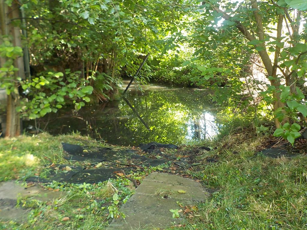 Ventana: jardín idílico, conexión con el río Dahme