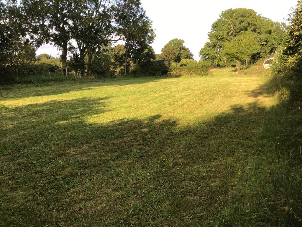 Private pitch on meadow with view of fields