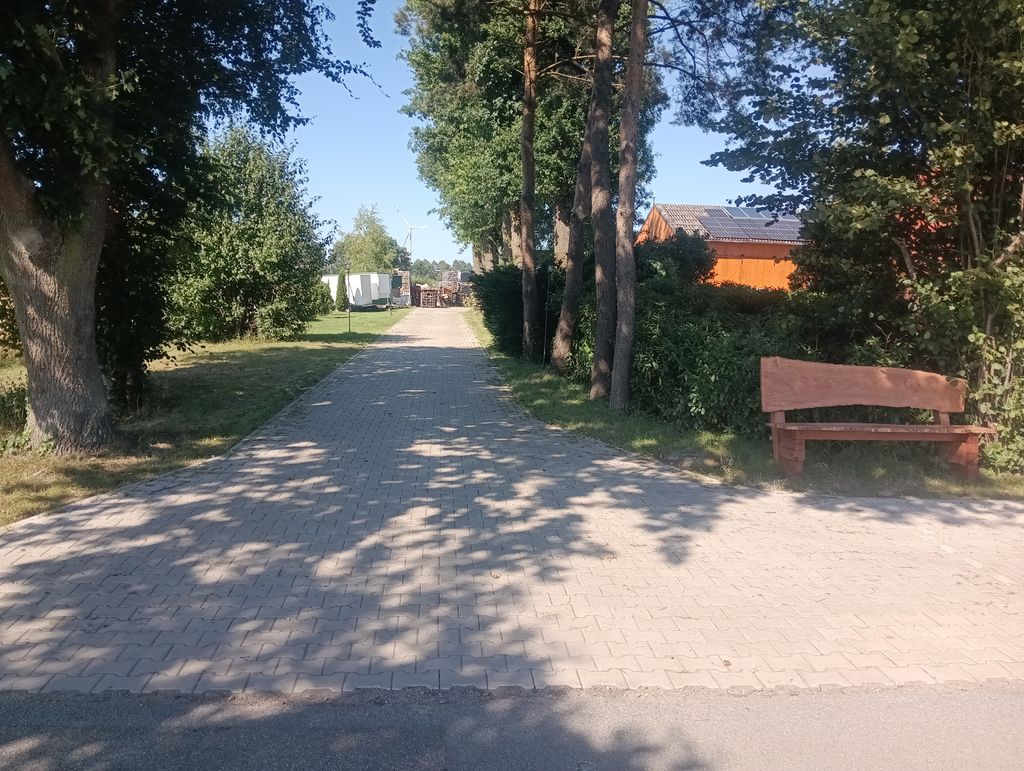 Quiet parking space in the countryside near Bramsche