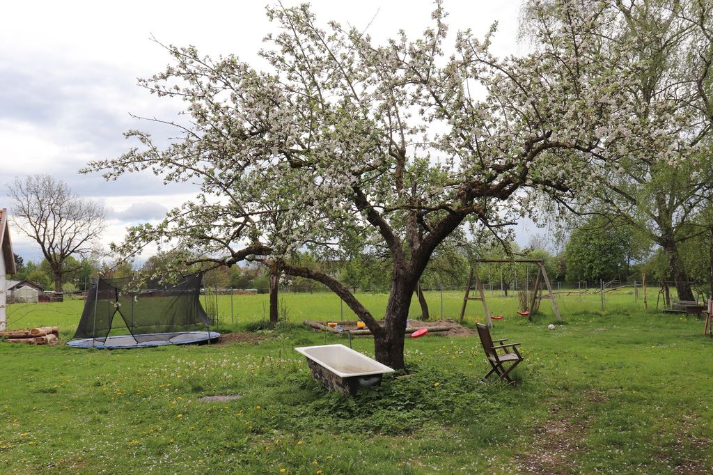 Bei Haus und Hof im Allgäu