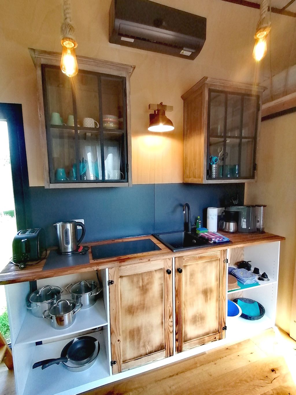 Vacaciones en el campo en una casita en la región de los lagos