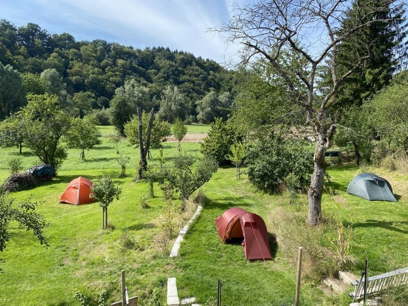 Campeggio privato vicino a Weilburg direttamente sulla pista ciclabile del Lahn