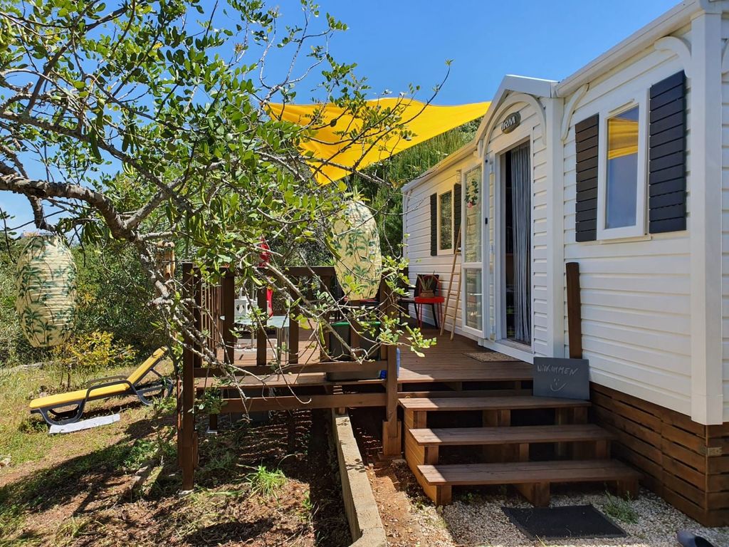 Sonne tanken im Tiny House in der Algarve