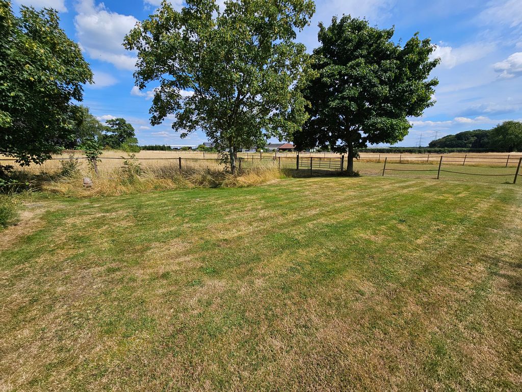 Emplacement sur prairie à la ferme