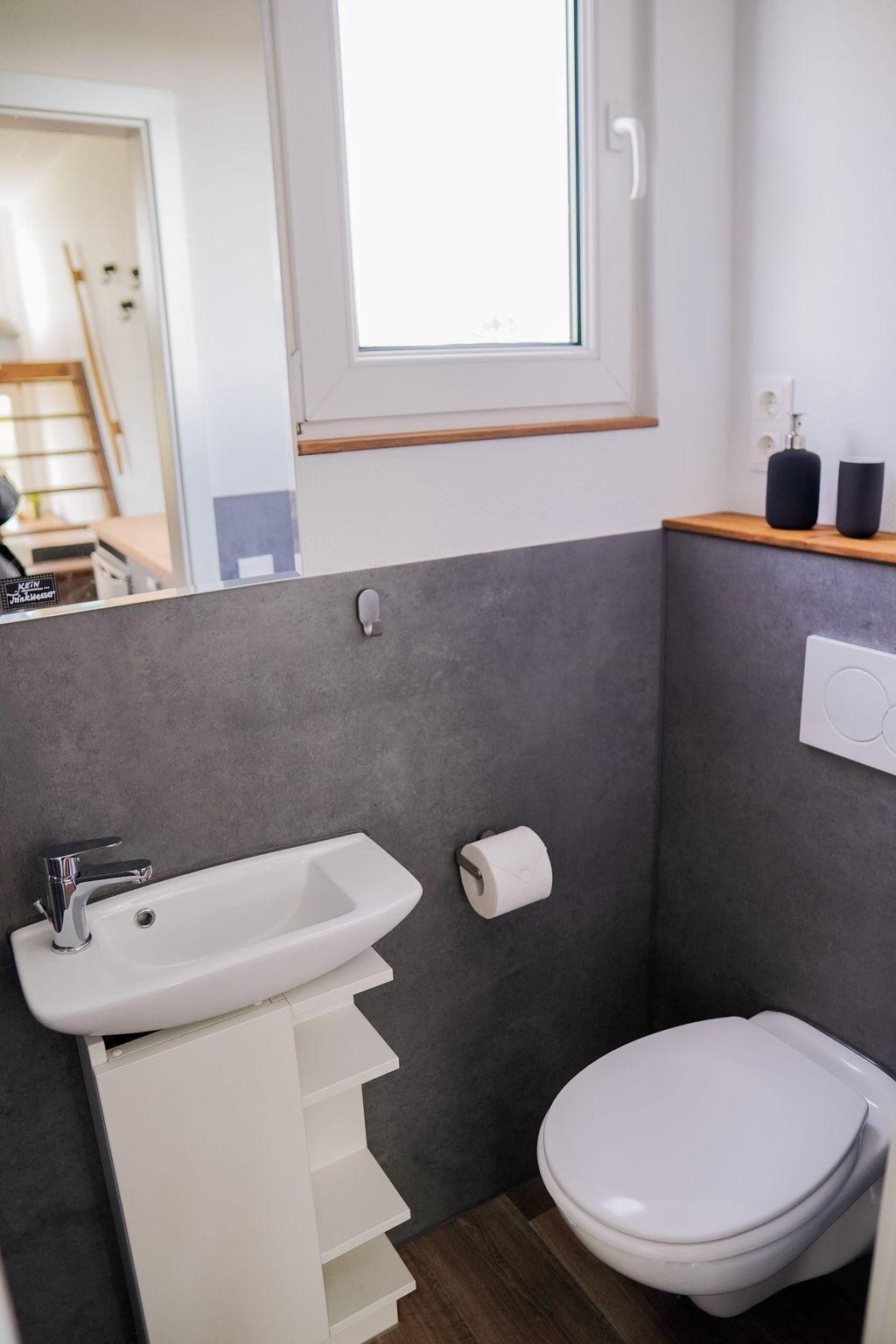 La casita en el bosquecillo