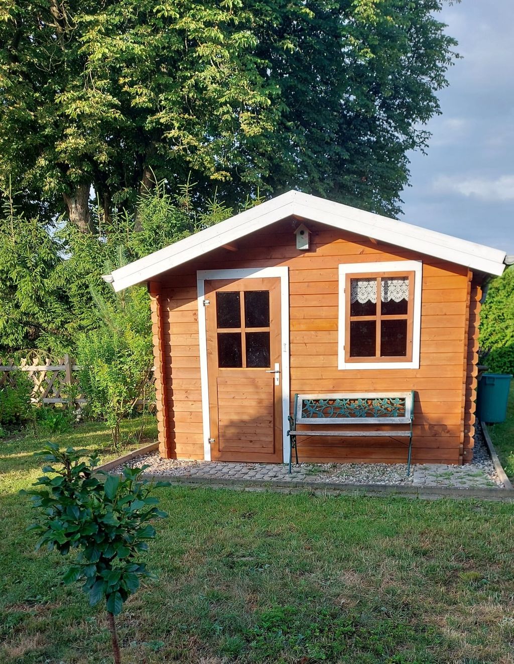 kleine Hütte am Kritzower See mit Steg & Natur pur