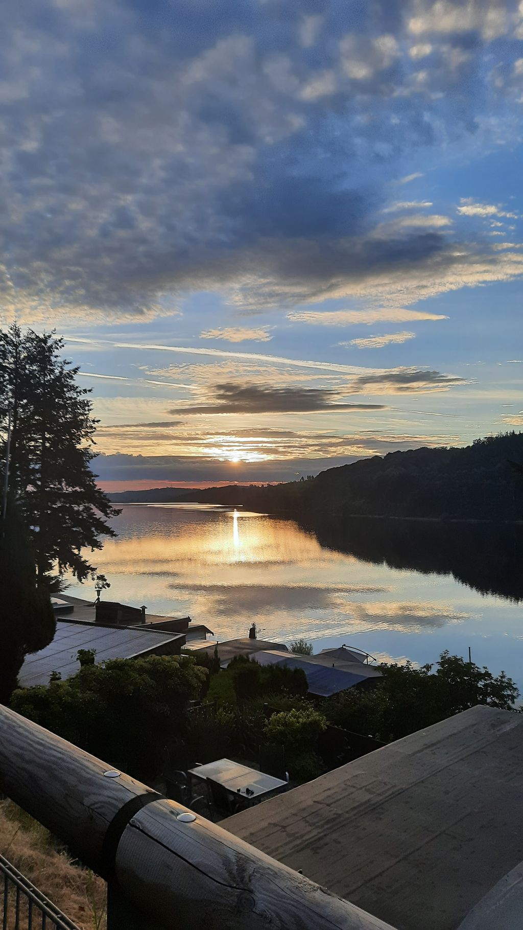 Nah am See und Wald im Sauerland 