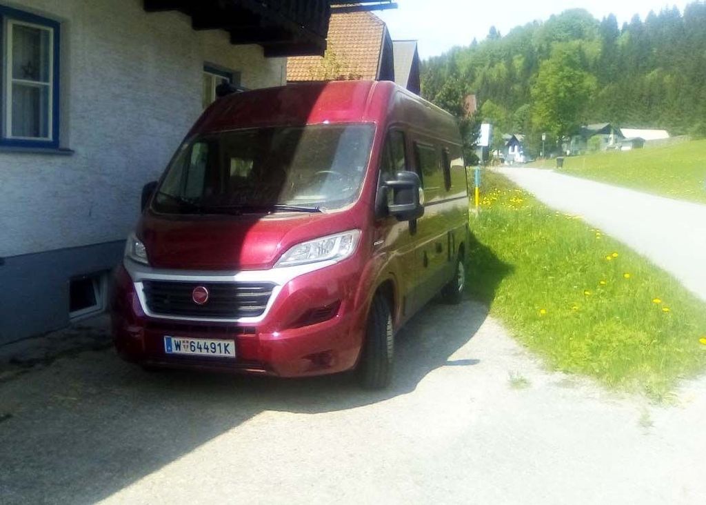Emplacement de tente ou de campement directement sur l'Ötscher