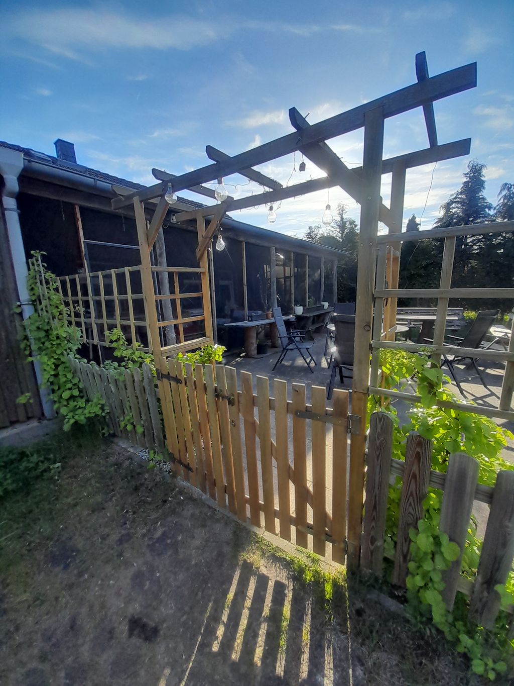 Former western saloon on the lake & outdoor living room