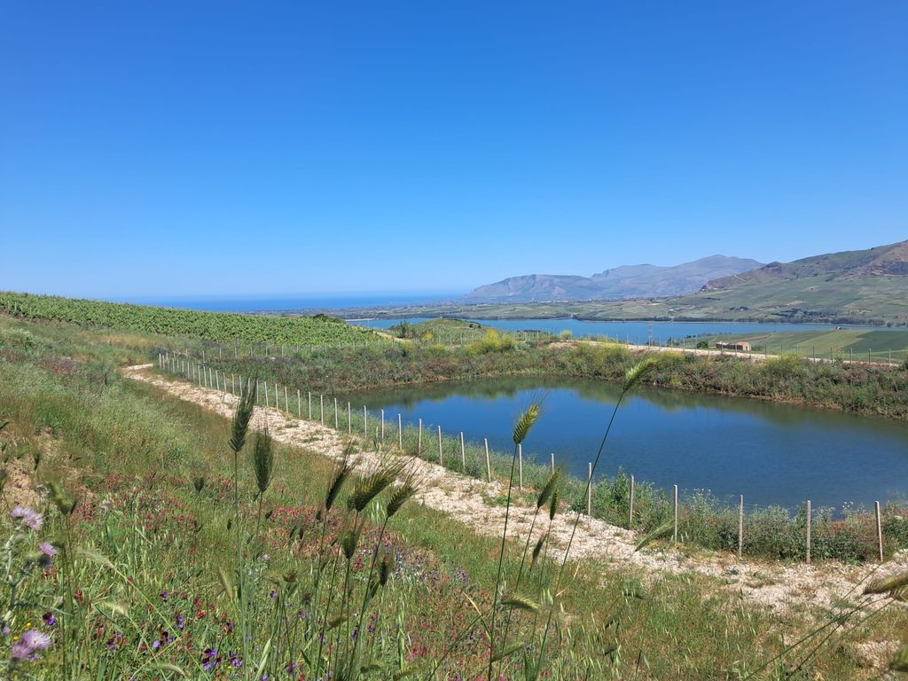 Mariscò Hills, Lake & Sea – Sicily