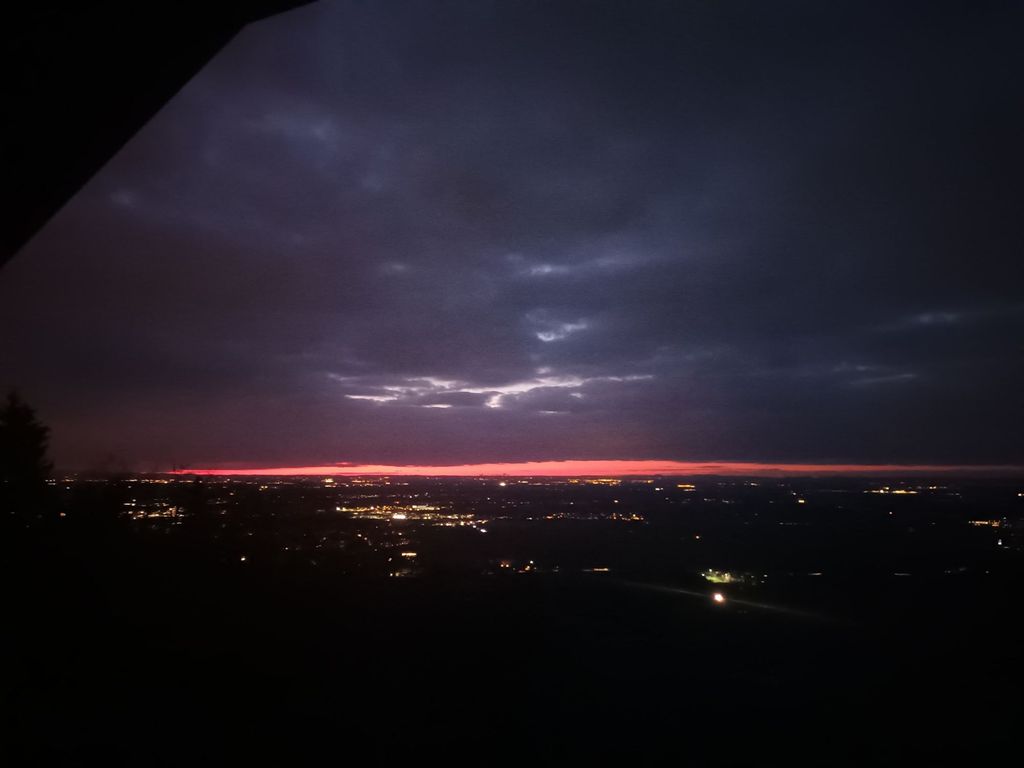 Perfect view over the Rhine plain to Alsace