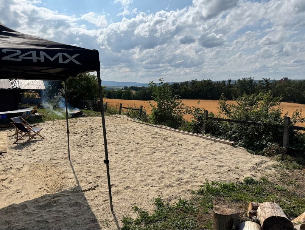 Dahli Beach - Naturplatz mit Schlossblick