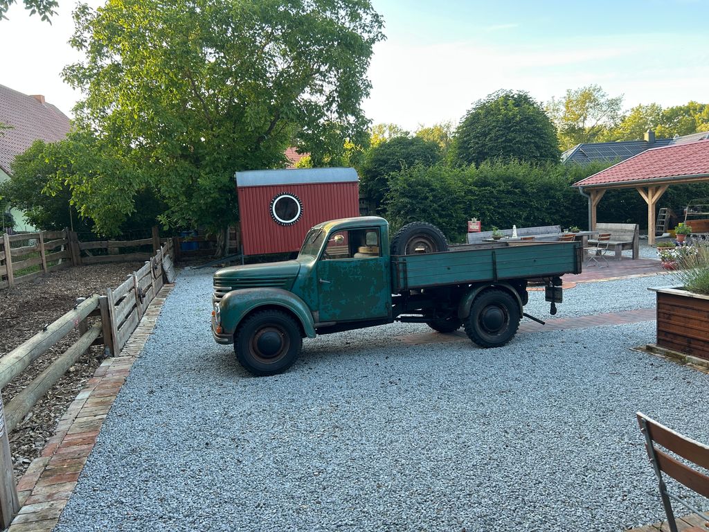 Camper aux portes de la chaîne de montagnes Darß-Zingster-Boddenkette