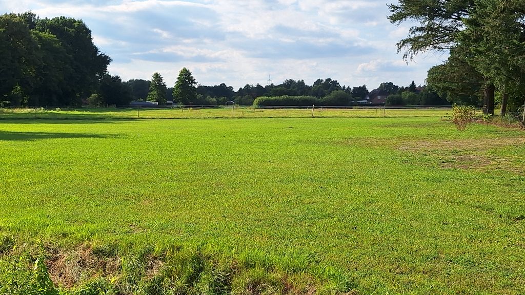 Autarker Stellplatz in der Natur