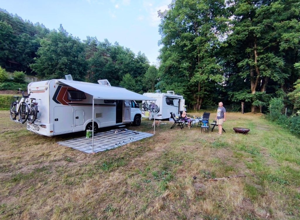 In the heart of the Spessart ♥ Pitch by the stream